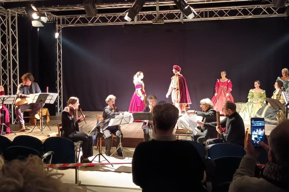 TEATRO GIANNI CORDOVA (Massimo Salcito)